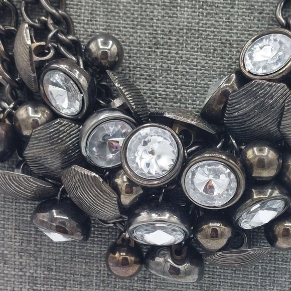 Vintage 80s Gunmetal Gray Silver Toned Necklace Cluster Bib Large Multi Strand - Picture 5 of 7